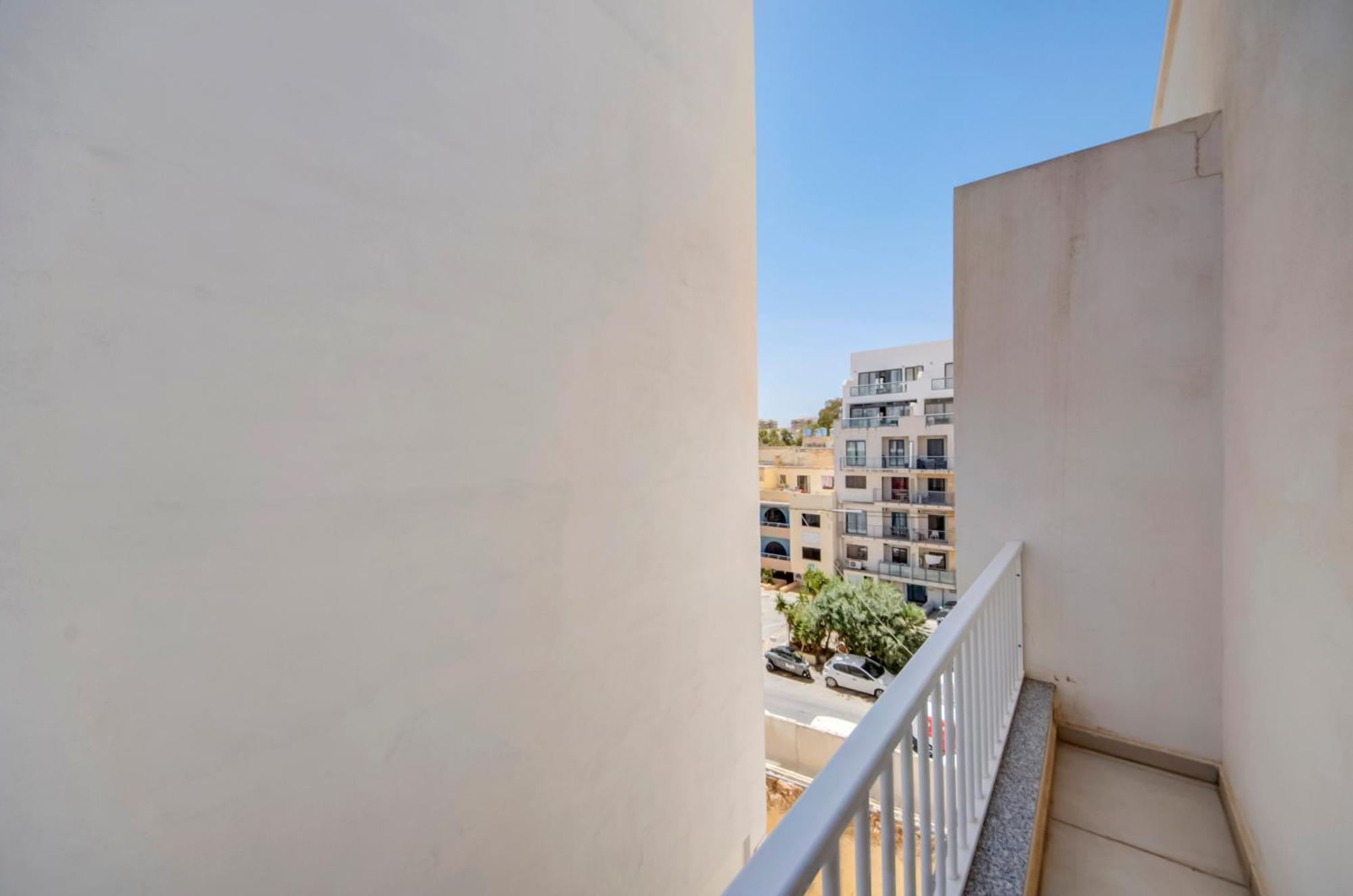 Modern 2Br Apt With Balconies In St Julians, Paceville - Apt 5 By Vaganza St. Julian's Exterior foto